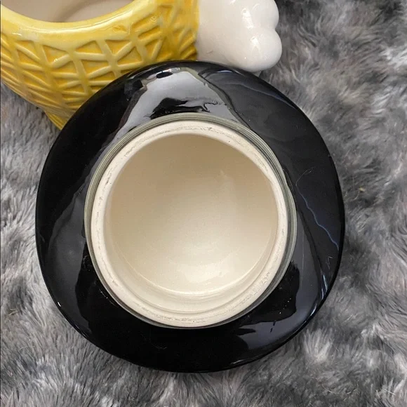 Mr. Peanut Ceramic Cookie Jar - Yellow & Black - Picture 8 of 16